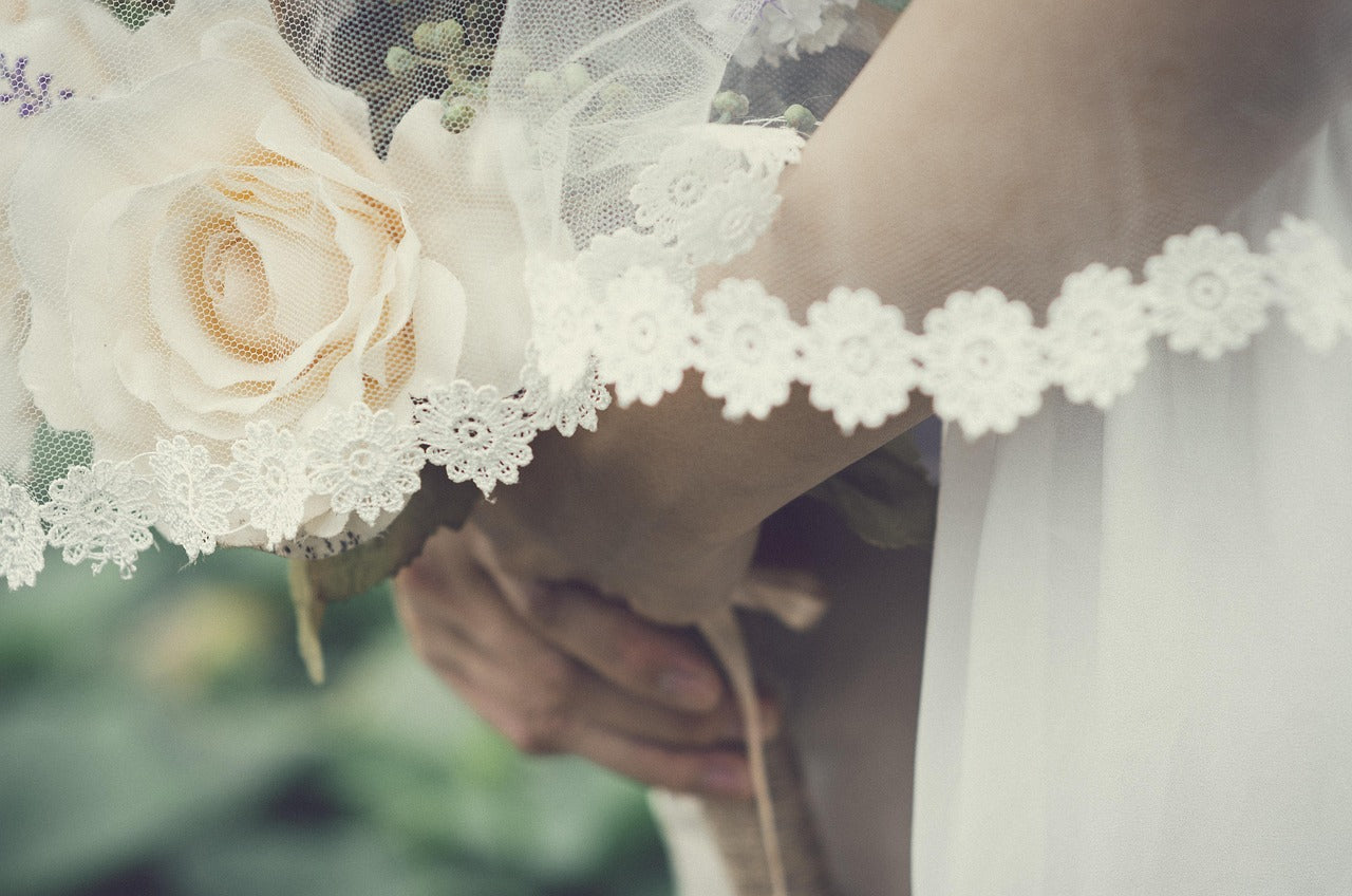 5 Ways to Add Mead to Your Wedding Celebration